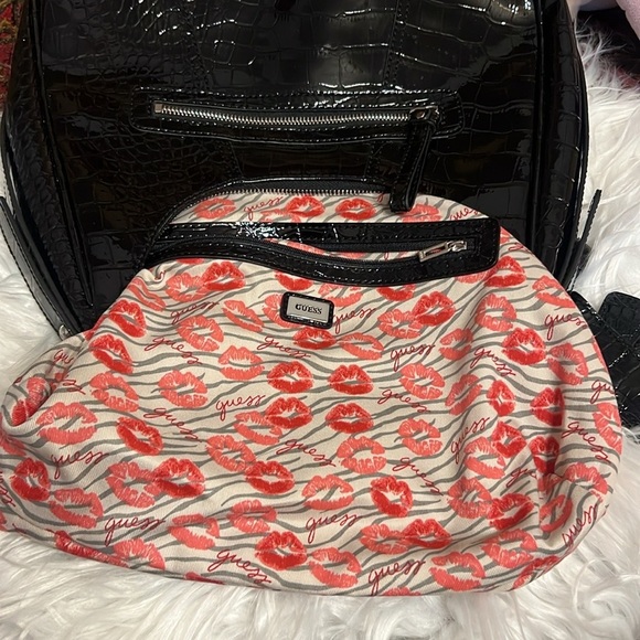 Guess Y2K Black Crocodile-Embossed Women's  shoulder Bag - Picture 9 of 10